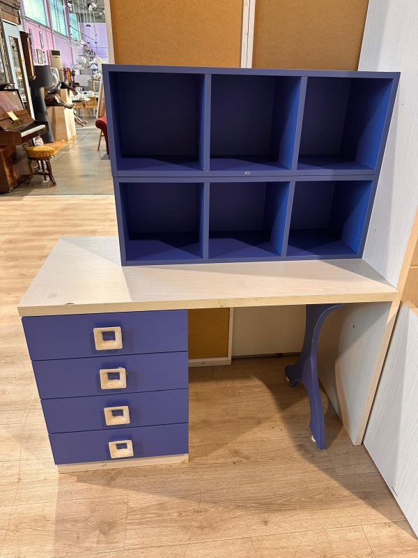 Cameretta a ponte color rovere chiaro/azzurra con scrivania - immagine 3