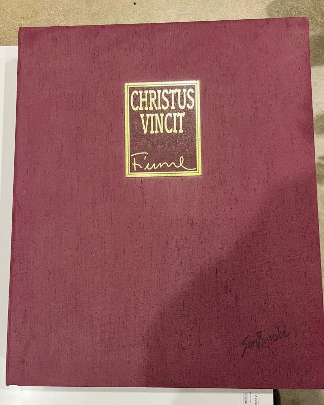 Formella su vetro da appendere "Christus Vincit" di Salvatore Fiume