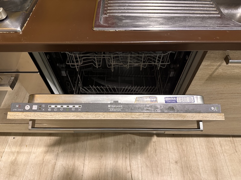 Cucina angolare Veneta Cucine - immagine 6
