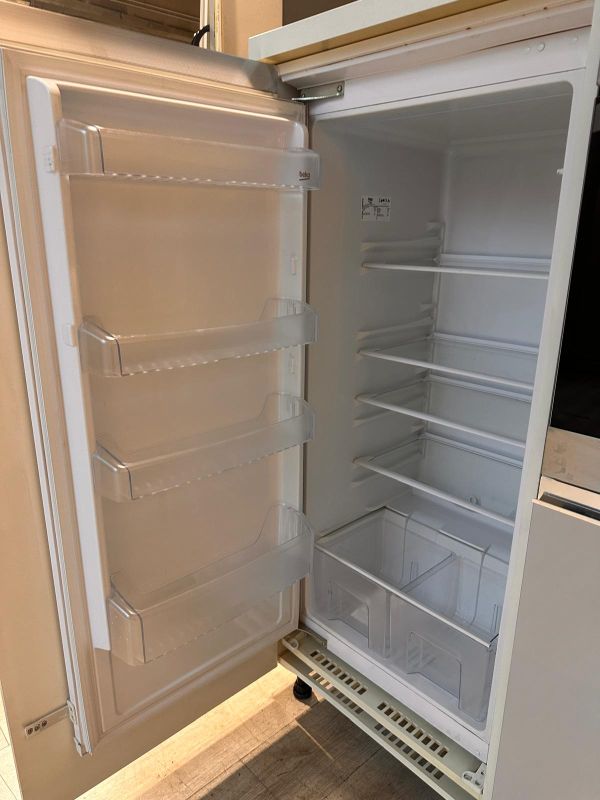 Cucina moderna angolare grigia/bianca laccata - immagine 4